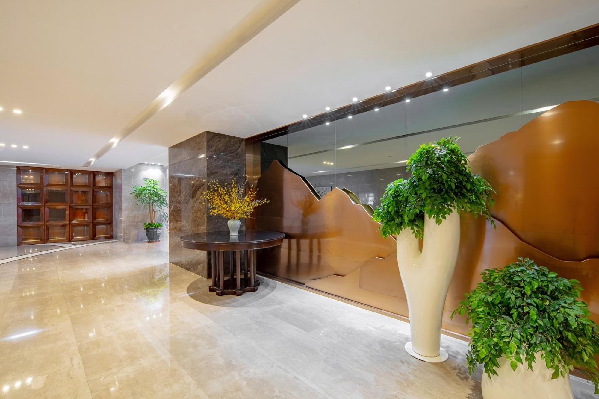Wan Yue Grand Skylight Hotel Shenzhen Exteriör bild